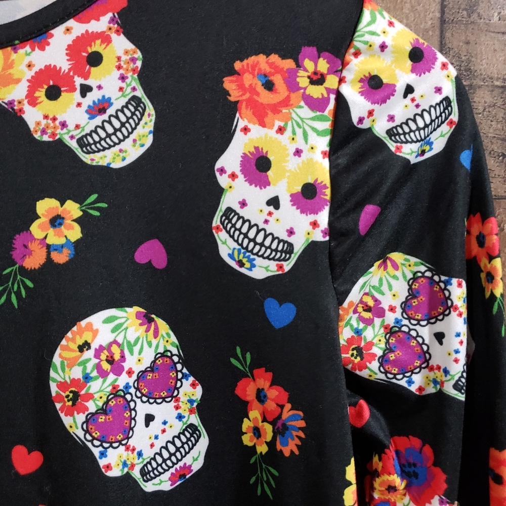 Amy Byer NWT sugar skulls, flowers, and hearts print knit‎ dress - Picture 5 of 8